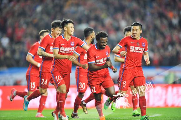 利记-重庆斯威击败河南建业，继续稳步前进